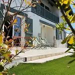 Julianna - Elegance Et Serenite A * Anglet